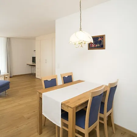 Kesch Chesa Quadrella Lägenhet *