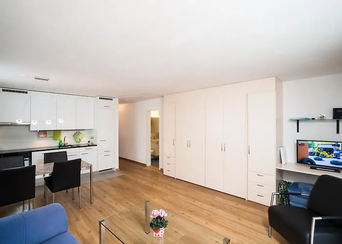 Kesch Chesa Quadrella Понтрезина